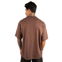Carregar imagem no visualizador da galeria, Camiseta Oversized Premium Malha Suedine Marrom