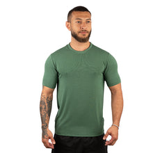 Carregar imagem no visualizador da galeria, Camiseta TECH MODAL - Verde Musgo