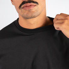 Carregar imagem no visualizador da galeria, Camiseta Oversized Premium Malha Suedine Preta

