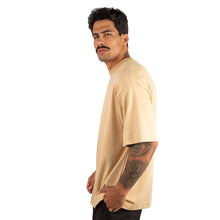 Carregar imagem no visualizador da galeria, Camiseta Oversized Premium Malha Suedine Areia
