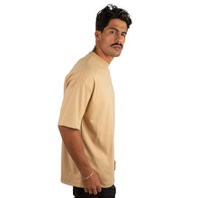 Carregar imagem no visualizador da galeria, Camiseta Oversized Premium Malha Suedine Areia
