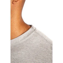 Carregar imagem no visualizador da galeria, Camiseta Masculina Algodão Egípcio Cinza Mescla Gola C
