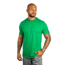Carregar imagem no visualizador da galeria, Camiseta Masculina Algodão Egípcio Verde Bandeira Gola C
