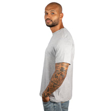 Carregar imagem no visualizador da galeria, Camiseta Masculina Algodão Egípcio Cinza Mescla Gola C
